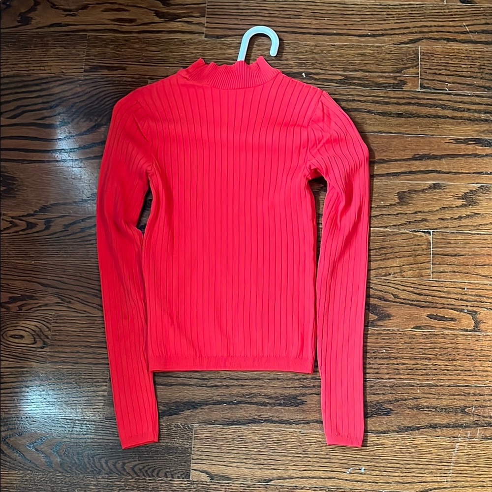 Chic Red Ribbed Sweater - Picture 2 of 4